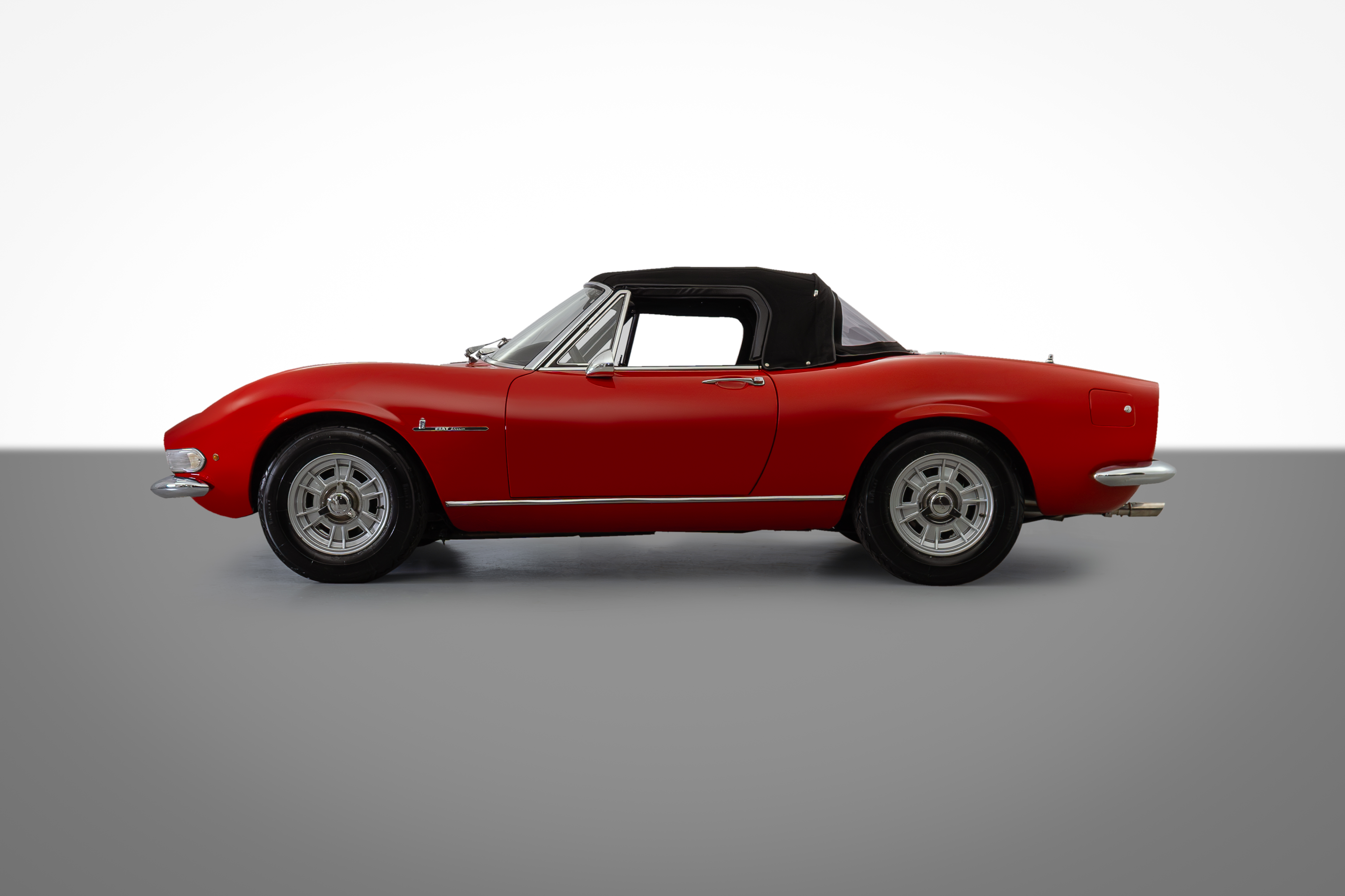 1967 FIAT 2000 Spider